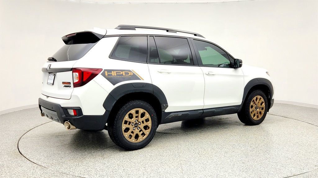 Used 2022 Honda Passport TrailSport image 5