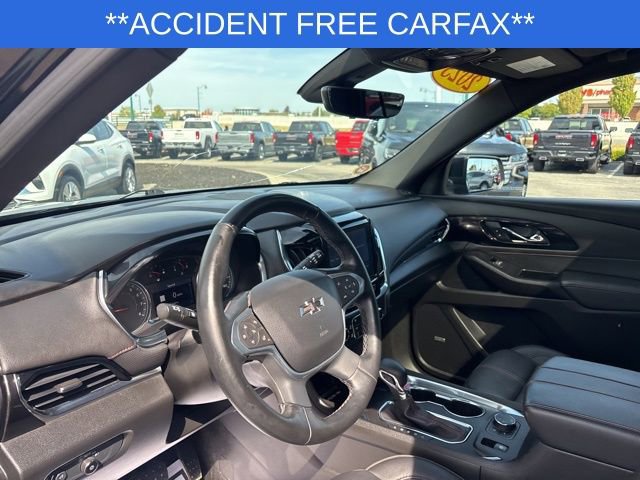 Used 2023 Chevrolet Traverse RS image 18