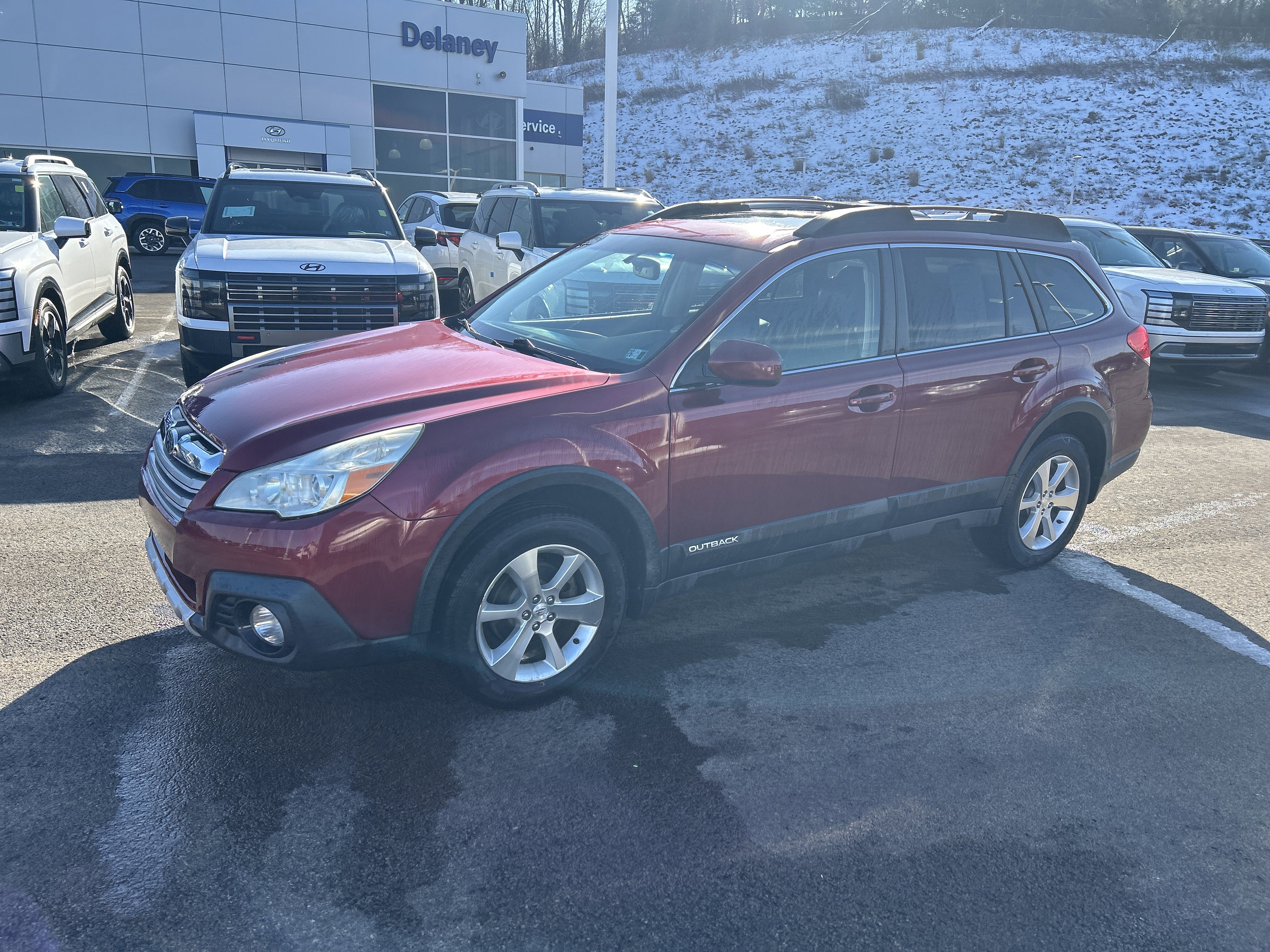 Used 2013 Subaru Outback 2.5i Limited w/ Moonroof Pkg image 14