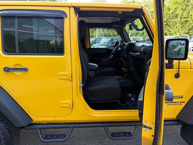 Used 2015 Jeep Wrangler Unlimited Sport w/ Quick Order Package 24S AWD/4WD image 29