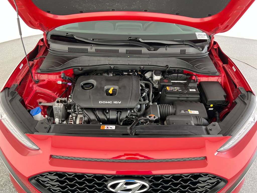 Used 2021 Hyundai Kona SEL w/ Winter Weather Package image 22