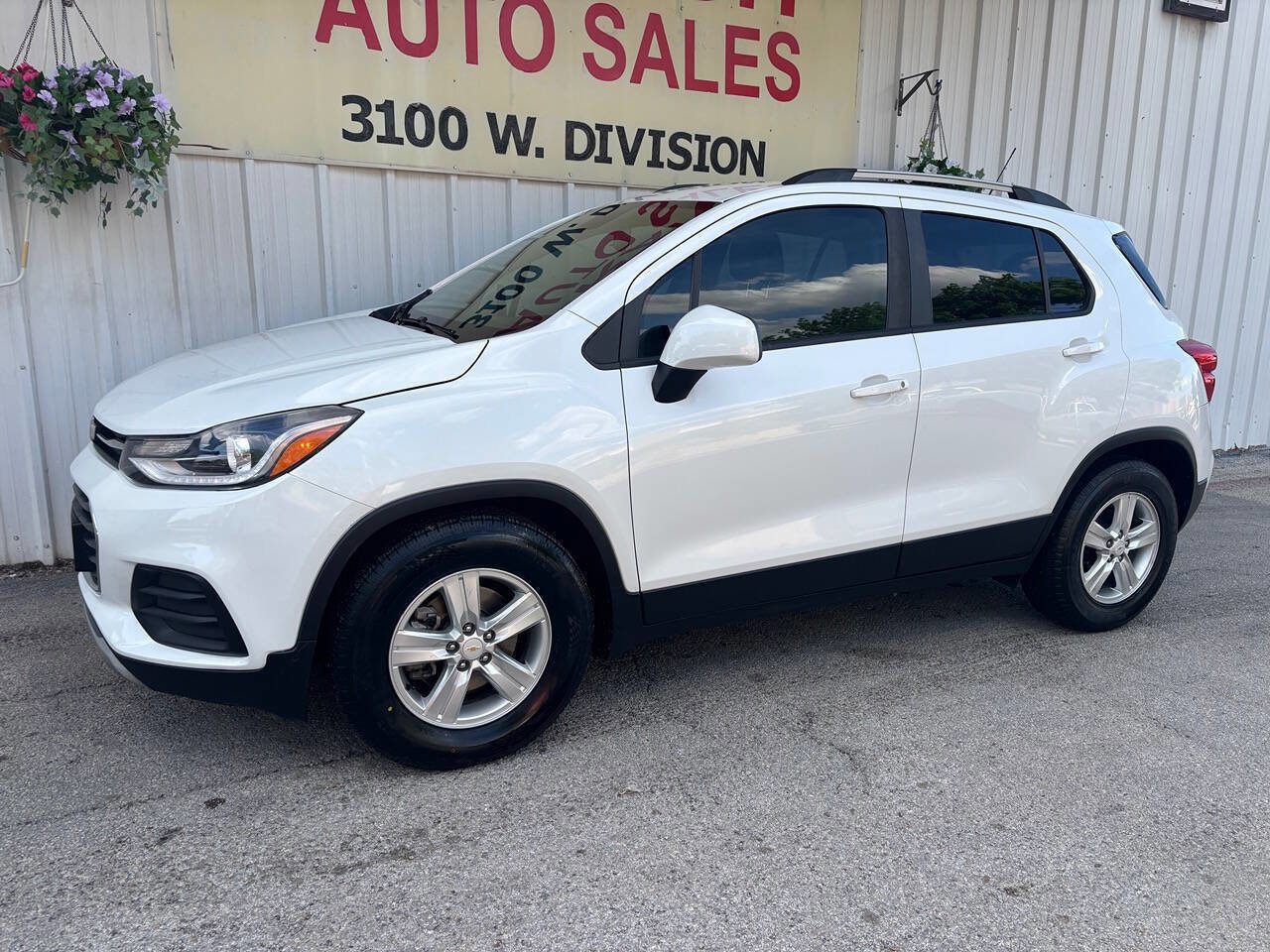 Used 2021 Chevrolet Trax LT image 4