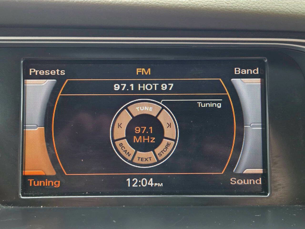 Used 2012 Audi A4 2.0T Premium Plus w/ Premium Plus Pkg image 34