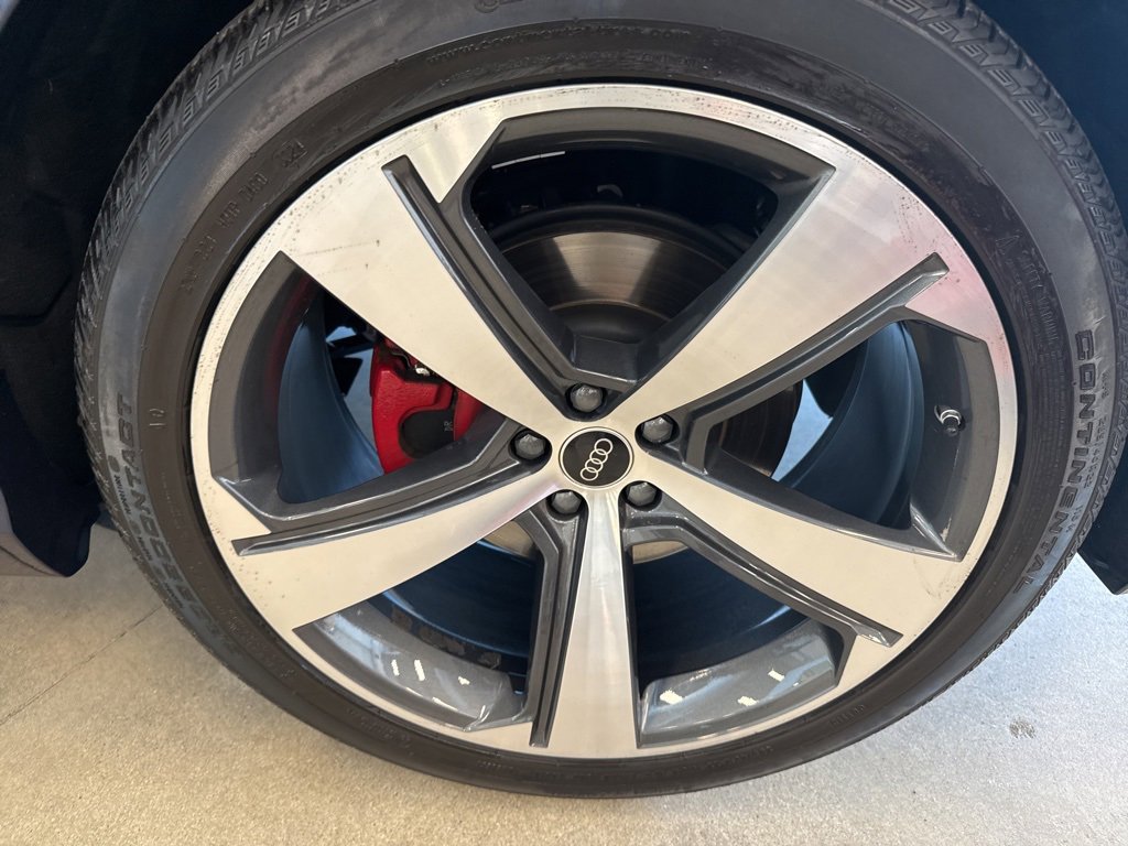 Used 2024 Audi SQ8 Prestige w/ Prestige Package image 13