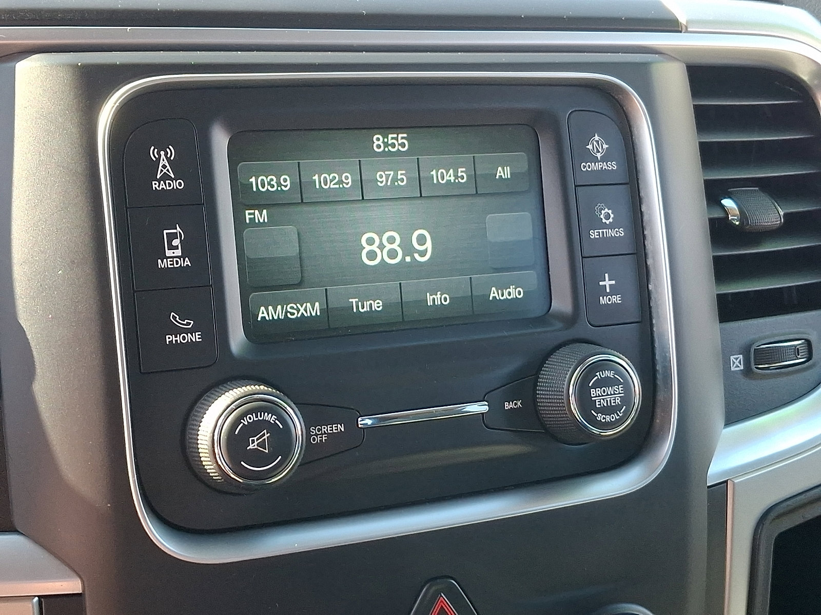 Used 2014 RAM 1500 Big Horn AWD/4WD image 16