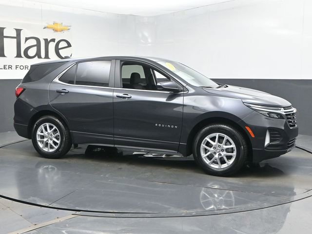 Used 2023 Chevrolet Equinox LT image 1