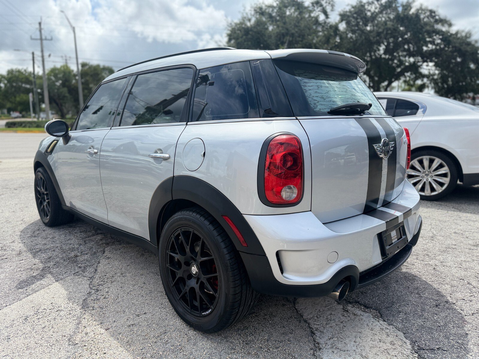 Used 2013 MINI Cooper Countryman S FWD image 3