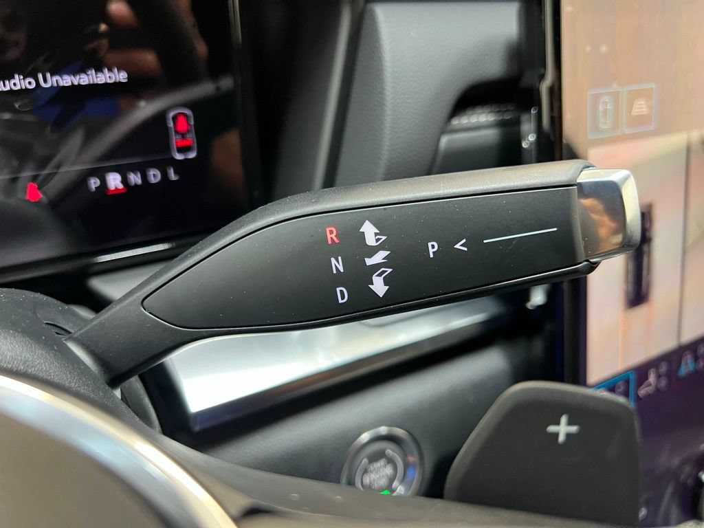 New 2026 GMC Terrain Elevation w/ Elevation Premium Package AWD/4WD image 22