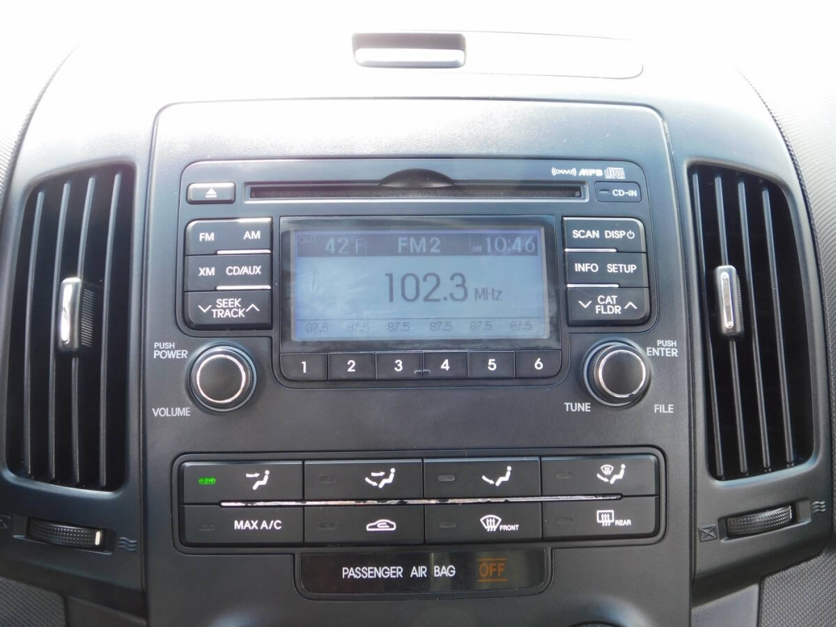 Used 2009 Hyundai Elantra w/ Premium-Sport Pkg 2 FWD image 10