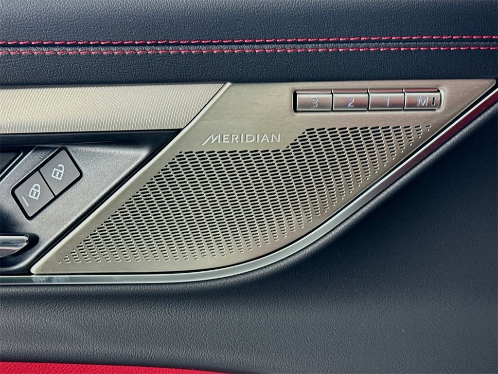 New 2024 Jaguar XF R-Dynamic SE image 19