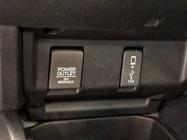 Used 2018 Honda Fit EX image 25