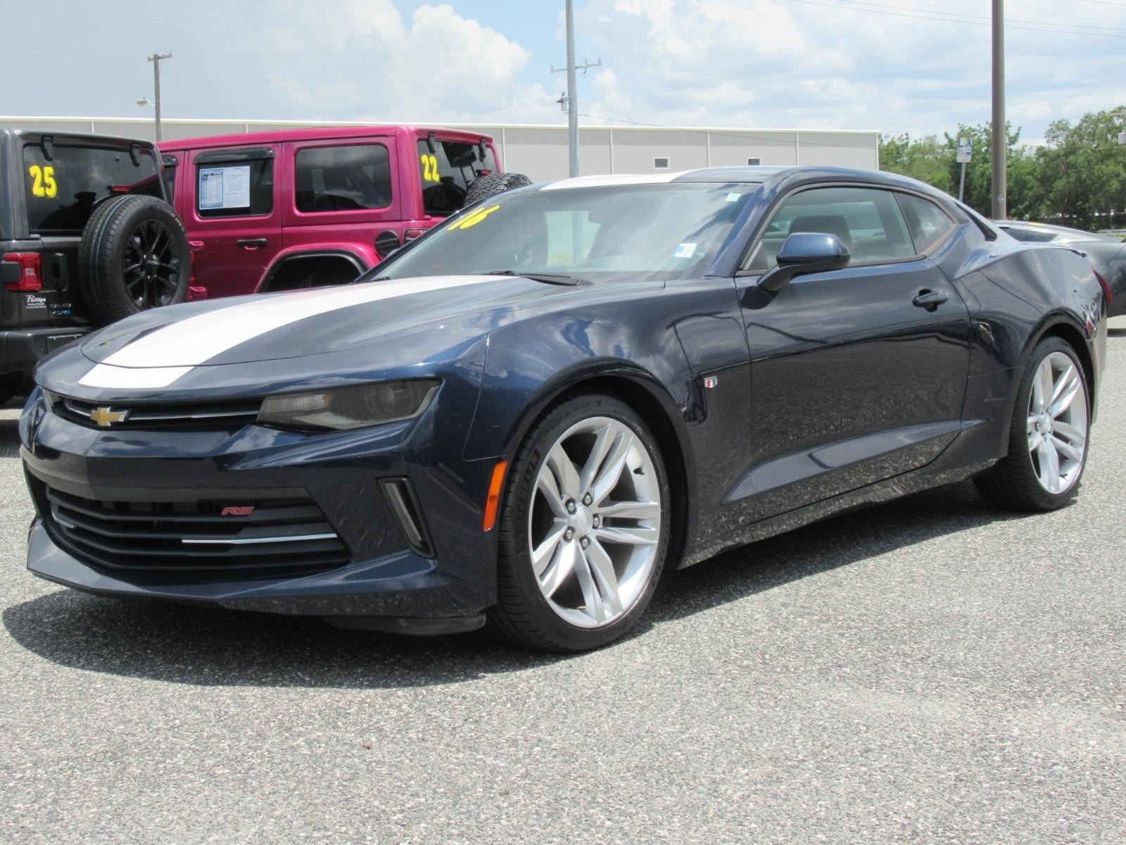 Used 2016 Chevrolet Camaro LT RWD image 3