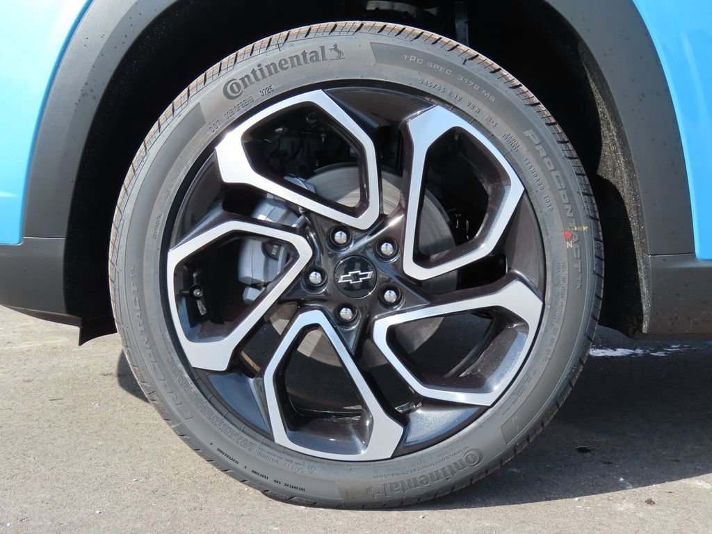 New 2026 Chevrolet Trax RS w/ Sunroof Package image 15