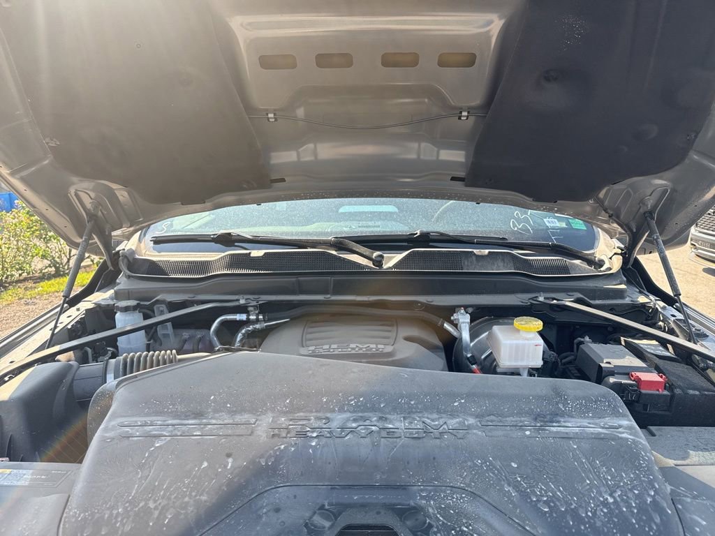New 2026 RAM 2500 Laramie AWD/4WD image 29