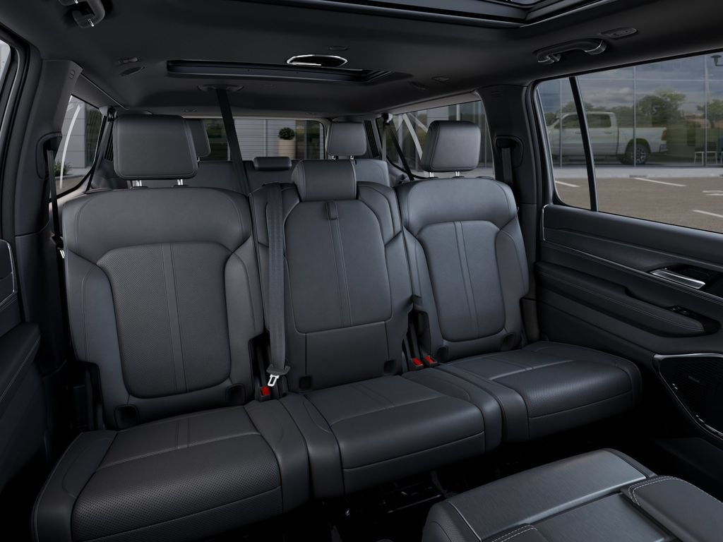 New 2026 Jeep Grand Wagoneer L 4WD w/ Premium Group I image 15