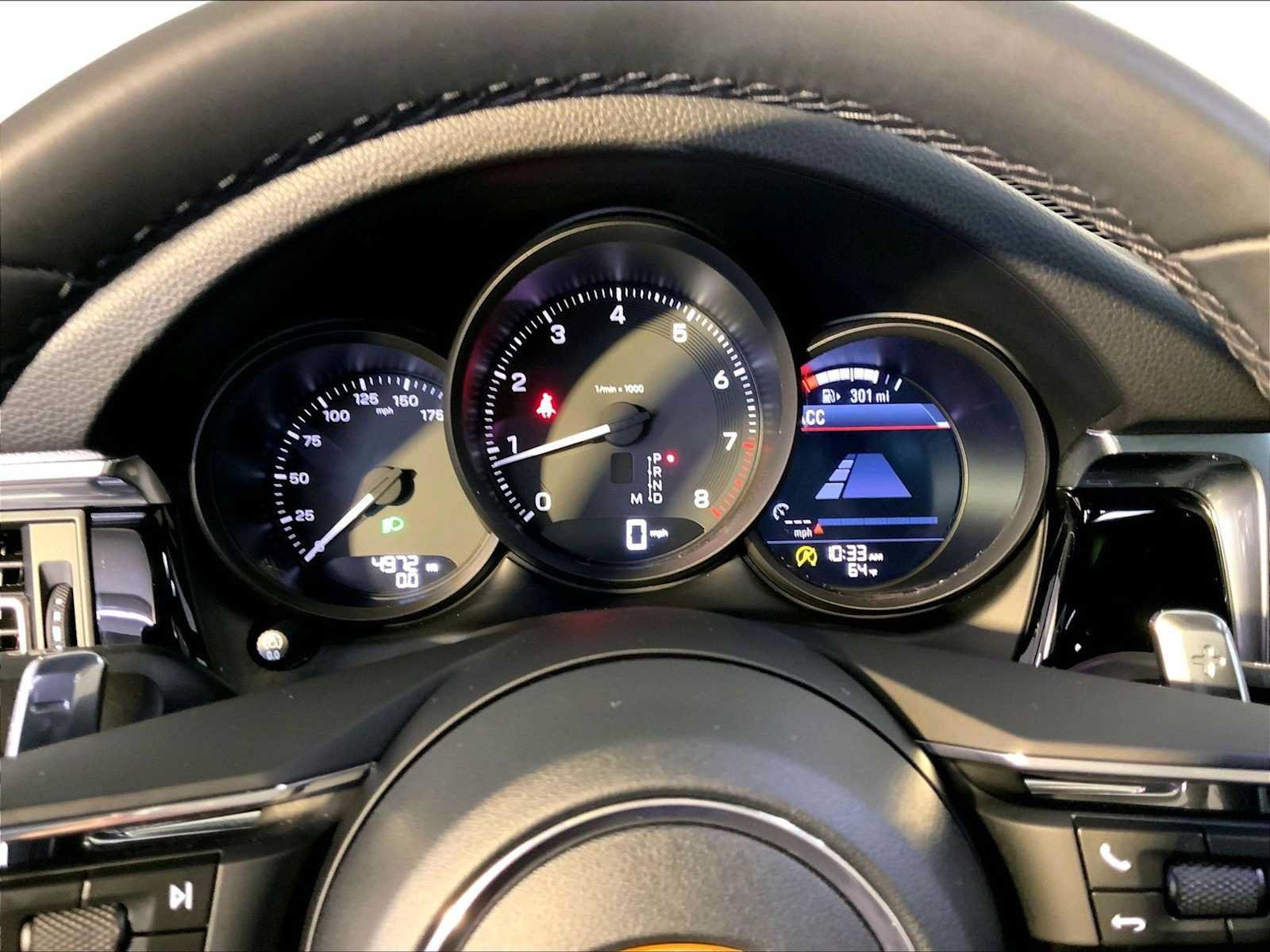 Certified 2026 Porsche Macan AWD/4WD image 29