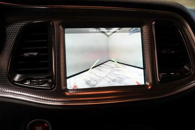 Used 2017 Dodge Challenger SRT Hellcat RWD image 22