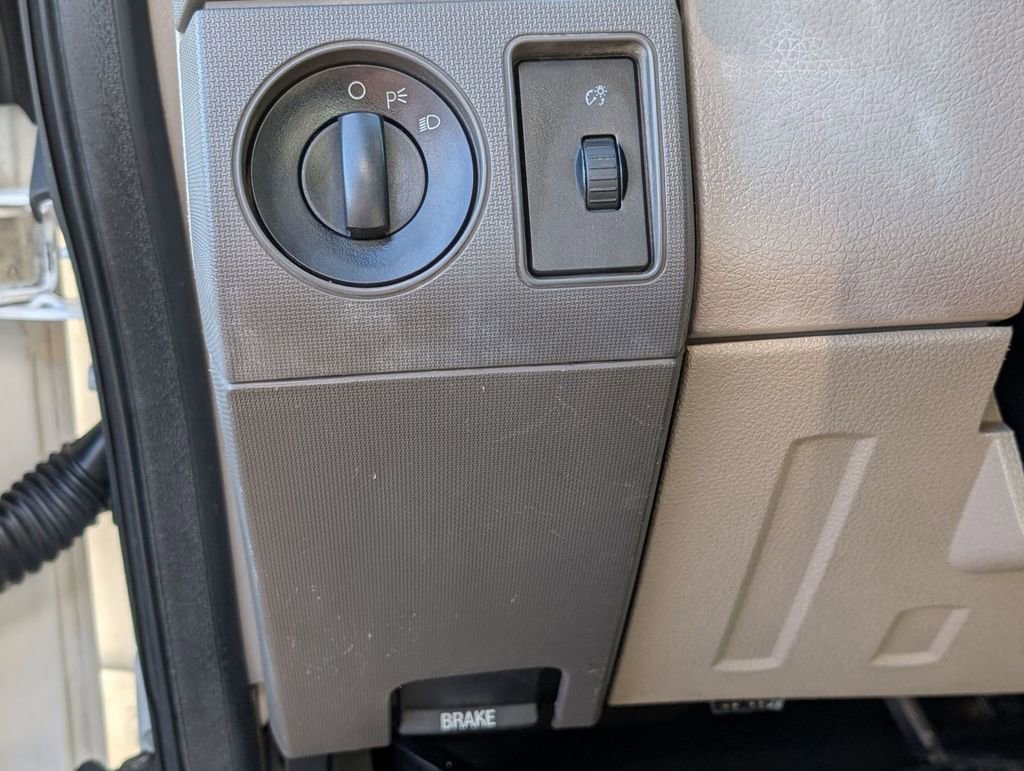 Used 2009 Ford F350 XL image 33