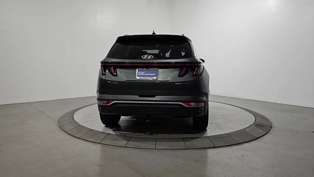 Certified 2022 Hyundai Tucson SEL AWD/4WD image 4