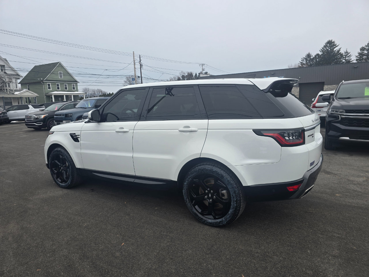 Used 2020 Land Rover Range Rover Sport HSE image 4