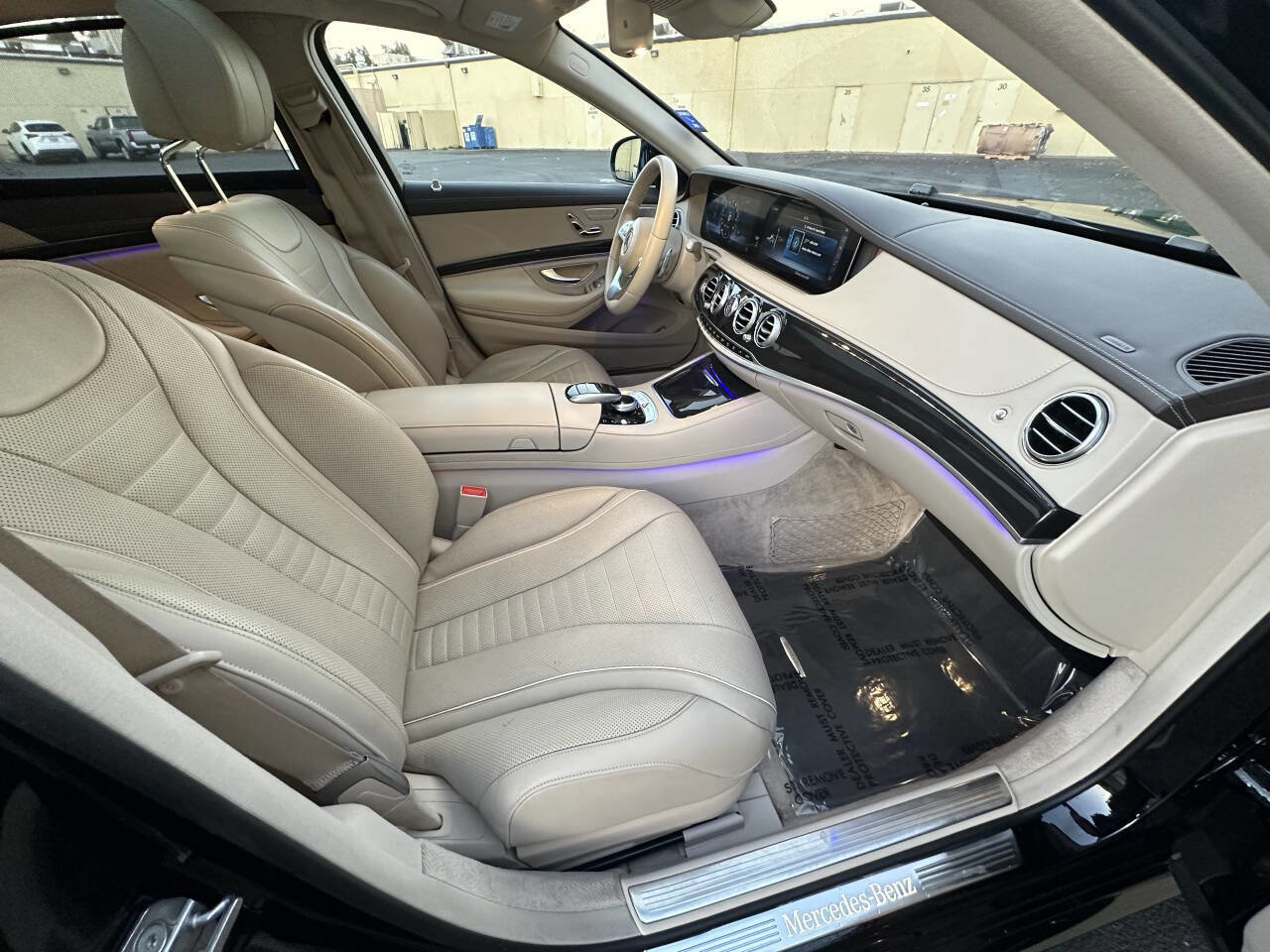 Used 2018 Mercedes-Benz S 560 Sedan image 14