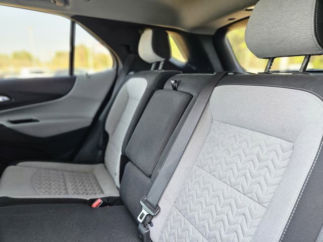 Used 2022 Chevrolet Equinox LS w/ LS Convenience Package image 28