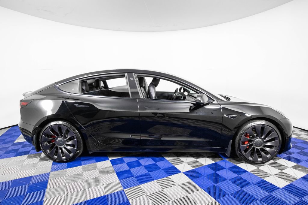 Used 2021 Tesla Model 3 Performance image 3