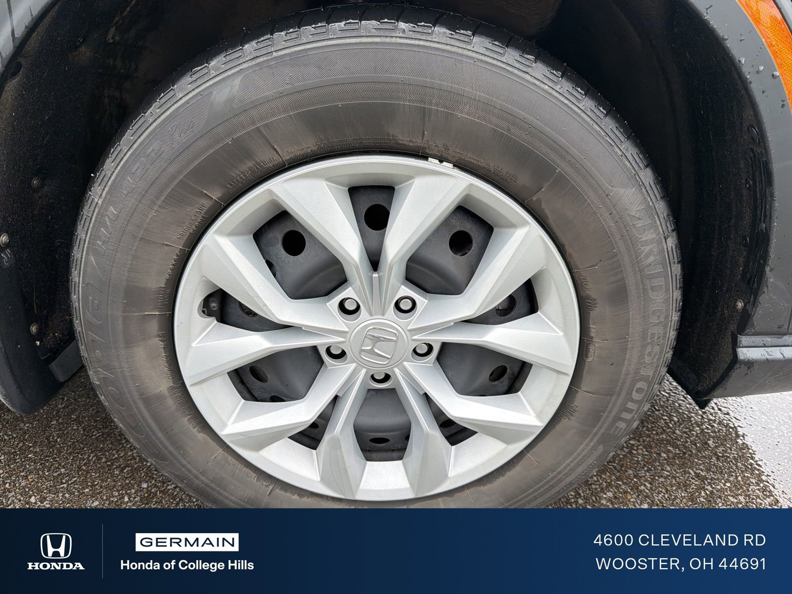 Used 2023 Honda CR-V LX image 4