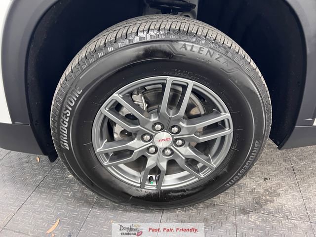 Used 2025 GMC Acadia Elevation image 21