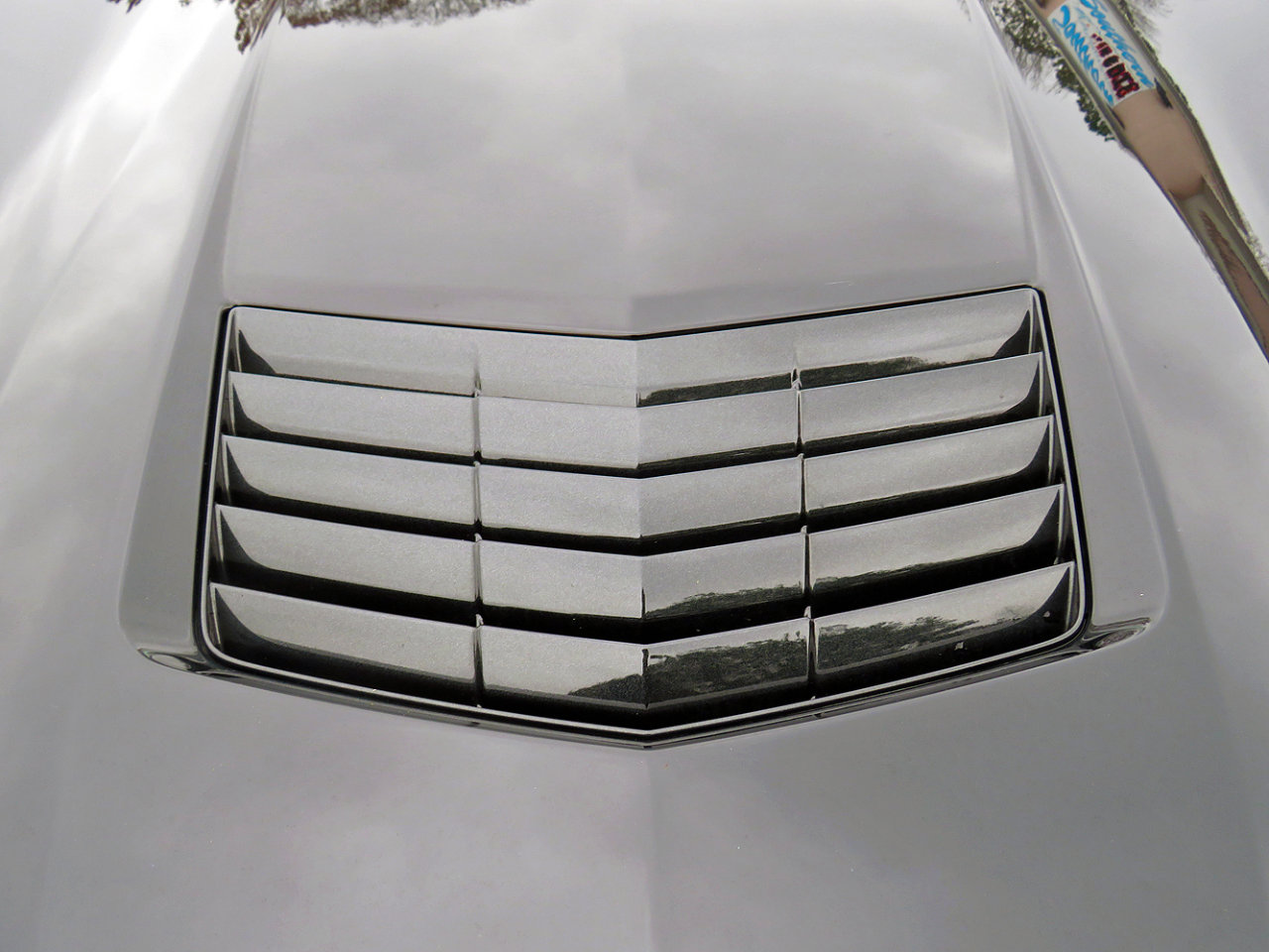 Used 2019 Chevrolet Corvette Stingray Coupe w/ 2LT Preferred Equipment Group image 53