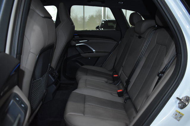 Used 2025 Audi Q5 Premium Plus w/ Premium Plus image 28