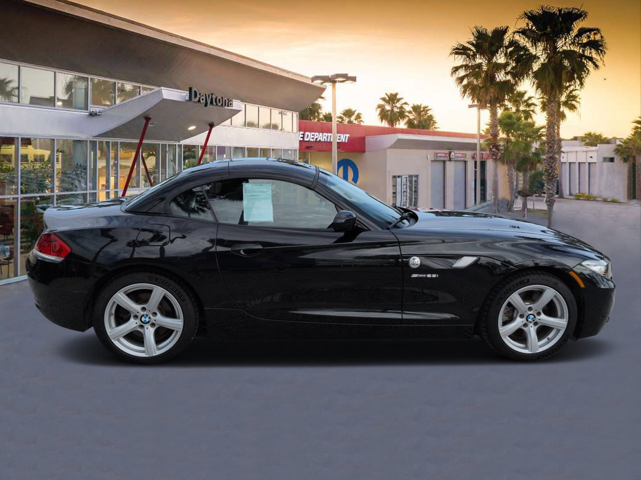 Used 2012 BMW Z4 sDrive28i RWD image 2