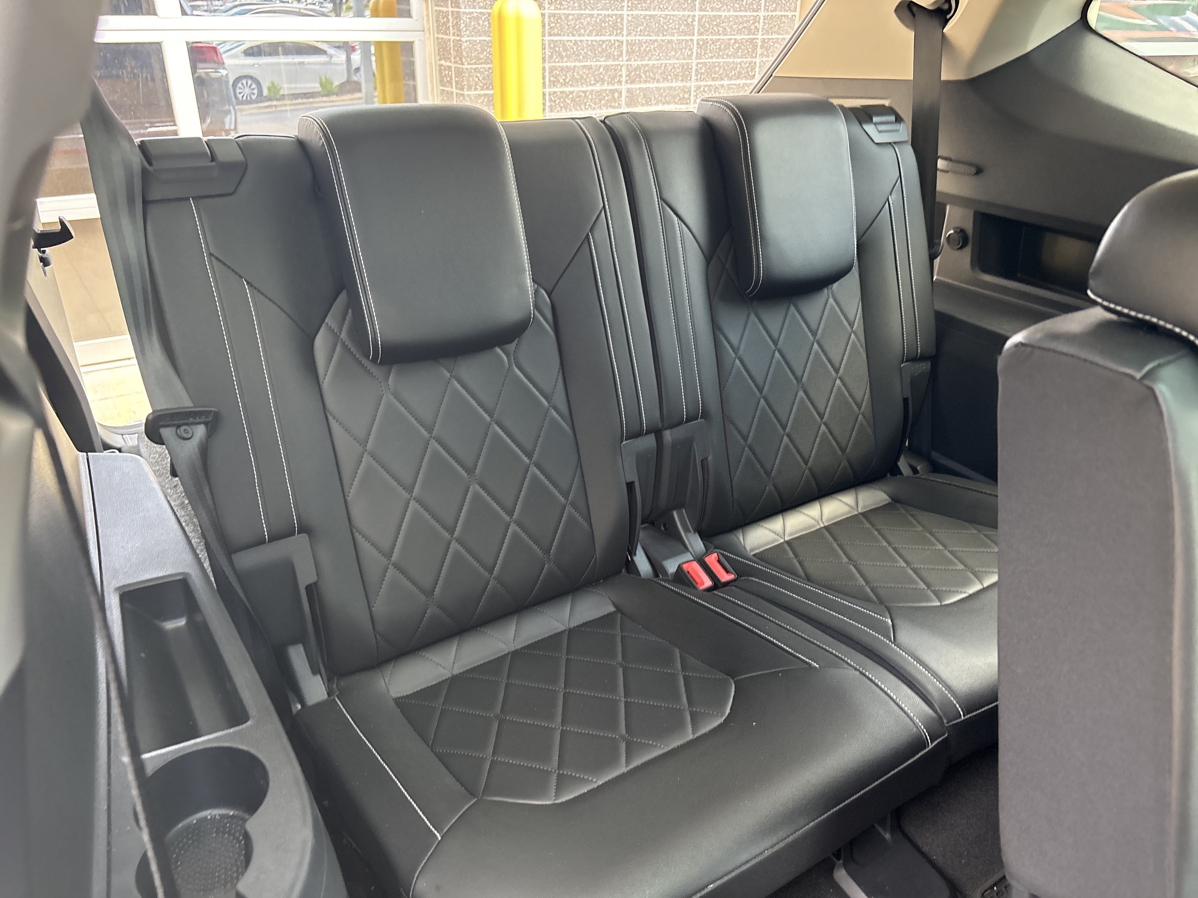Used 2025 Volkswagen Atlas SEL Premium R-Line AWD/4WD image 32
