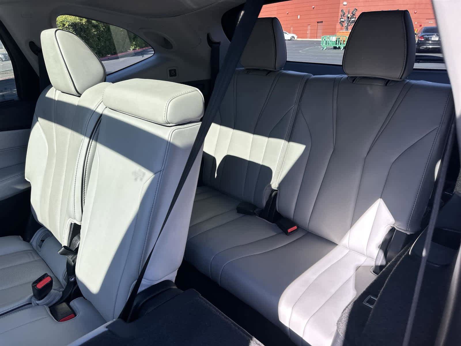 Certified 2022 Acura MDX SH-AWD w/ Advance Package image 32