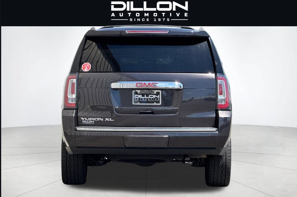 Used 2017 GMC Yukon XL Denali w/ Open Road Package AWD/4WD image 5