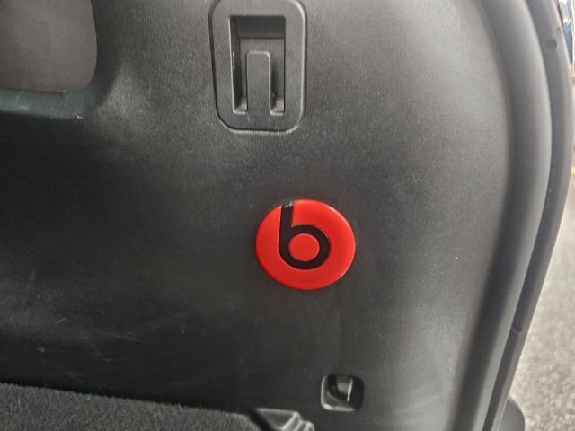 Used 2017 FIAT 500L Trekking image 37