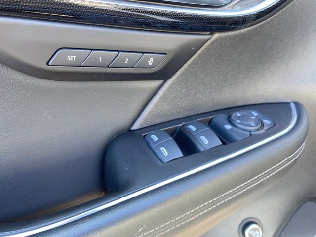 Certified 2023 Buick Envision Essence w/ Sport Touring Package image 18