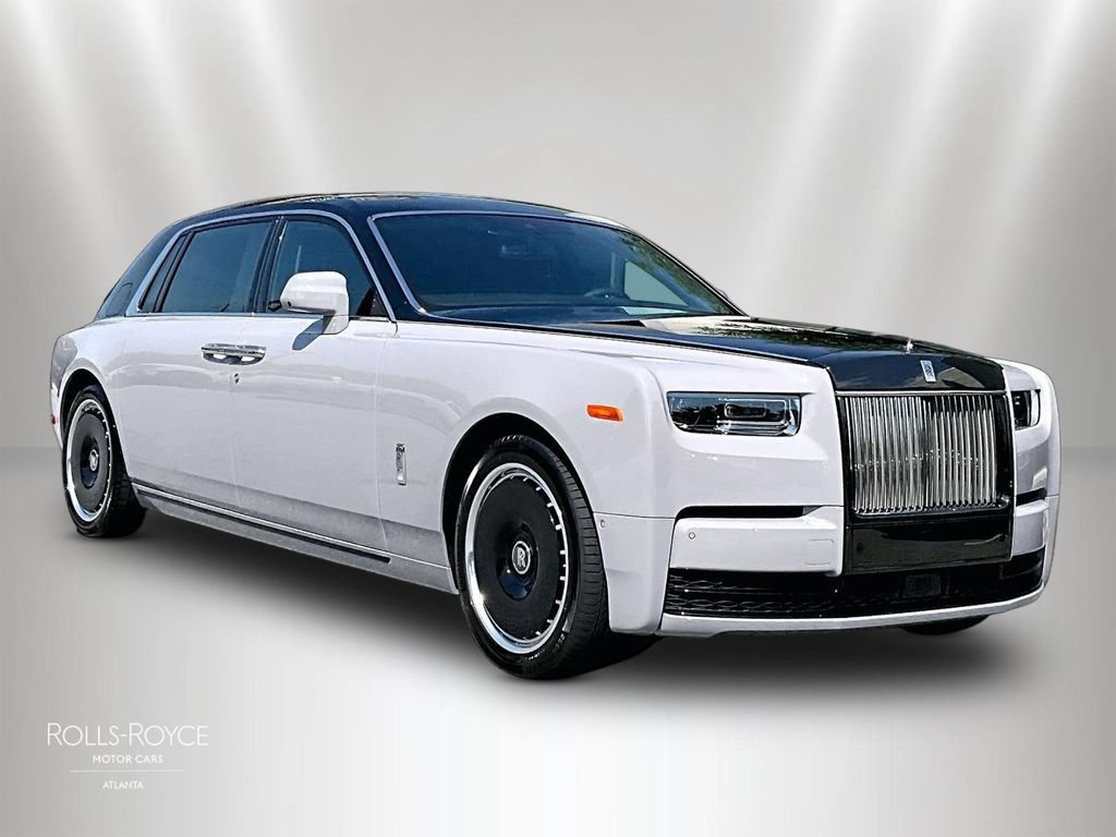 New 2027 Rolls-Royce Phantom Extended Wheelbase RWD image 2