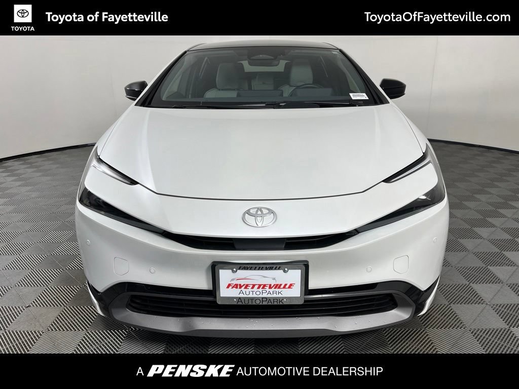 Certified 2024 Toyota Prius XLE FWD image 17
