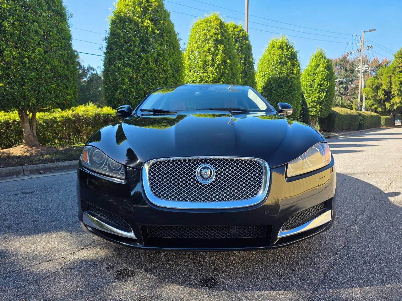 Used 2012 Jaguar XF Portfolio image 8