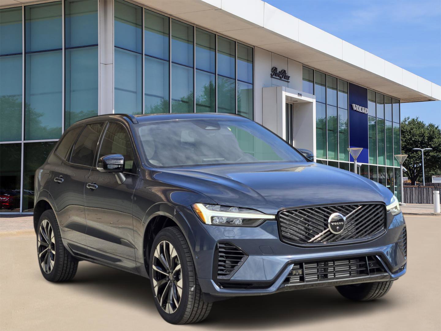 New 2026 Volvo XC60 T8 Plus w/ Protection Package Premier image 2
