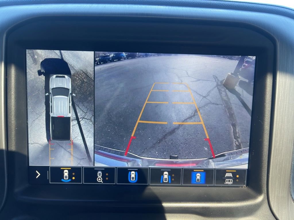 Used 2021 GMC Sierra 3500 Denali w/ Denali Ultimate Package image 25