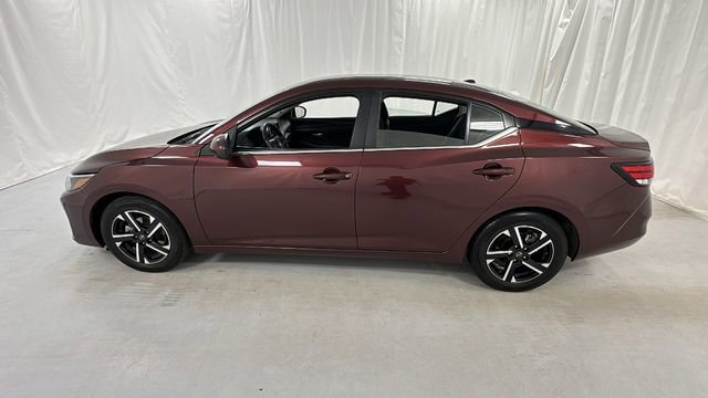 Certified 2024 Nissan Sentra SV FWD image 6