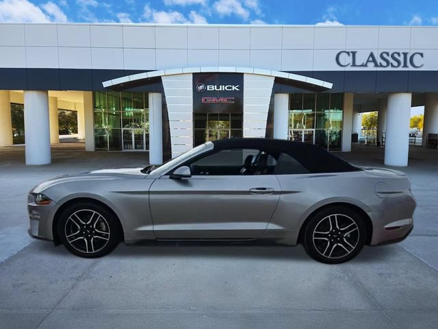 Used 2023 Ford Mustang Premium RWD image 5