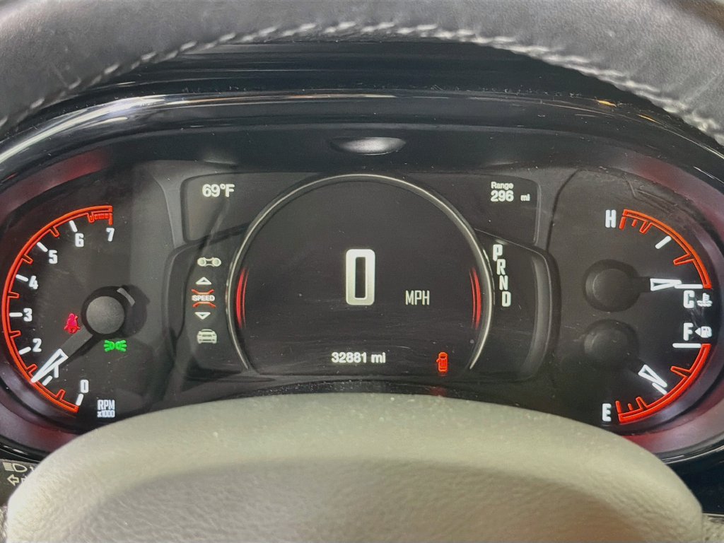 Used 2025 Dodge Durango GT RWD image 16