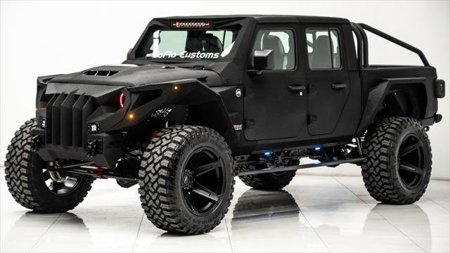 Used 2025 Jeep Gladiator Sport image 8