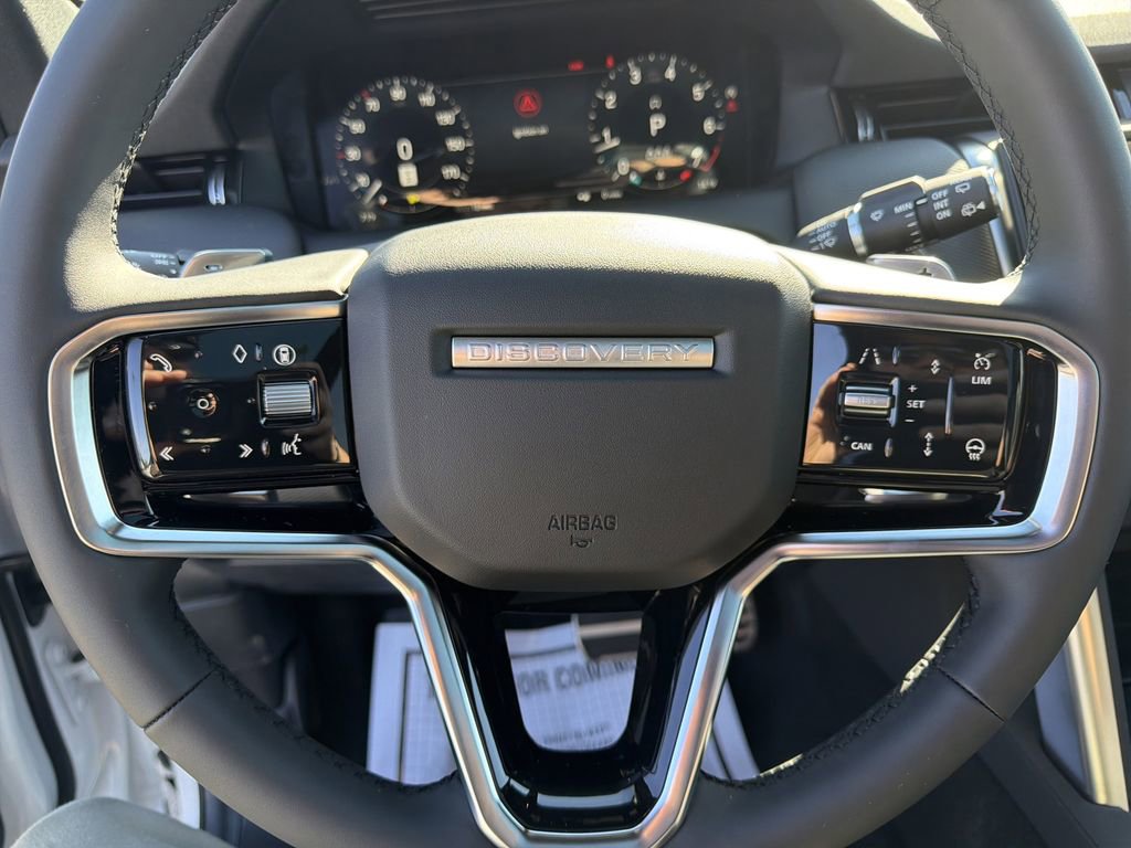 New 2026 Land Rover Discovery Sport Landmark image 24