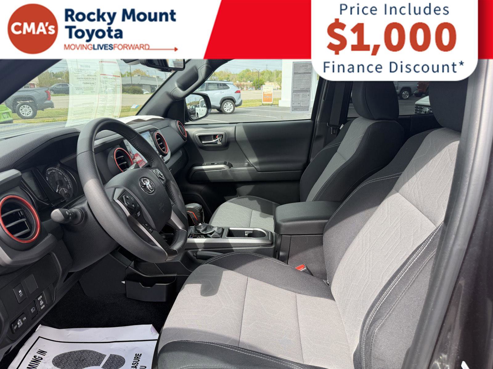 Used 2023 Toyota Tacoma TRD Sport w/ Technology Package image 10