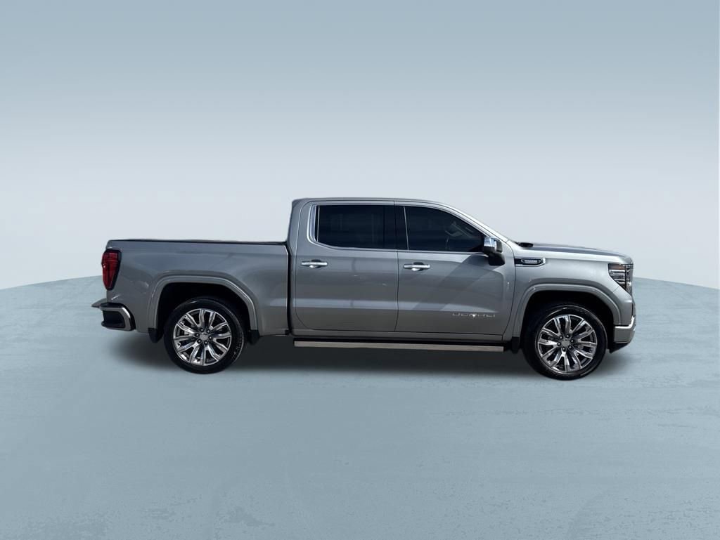 Used 2025 GMC Sierra 1500 Denali w/ Denali Reserve Package AWD/4WD image 9