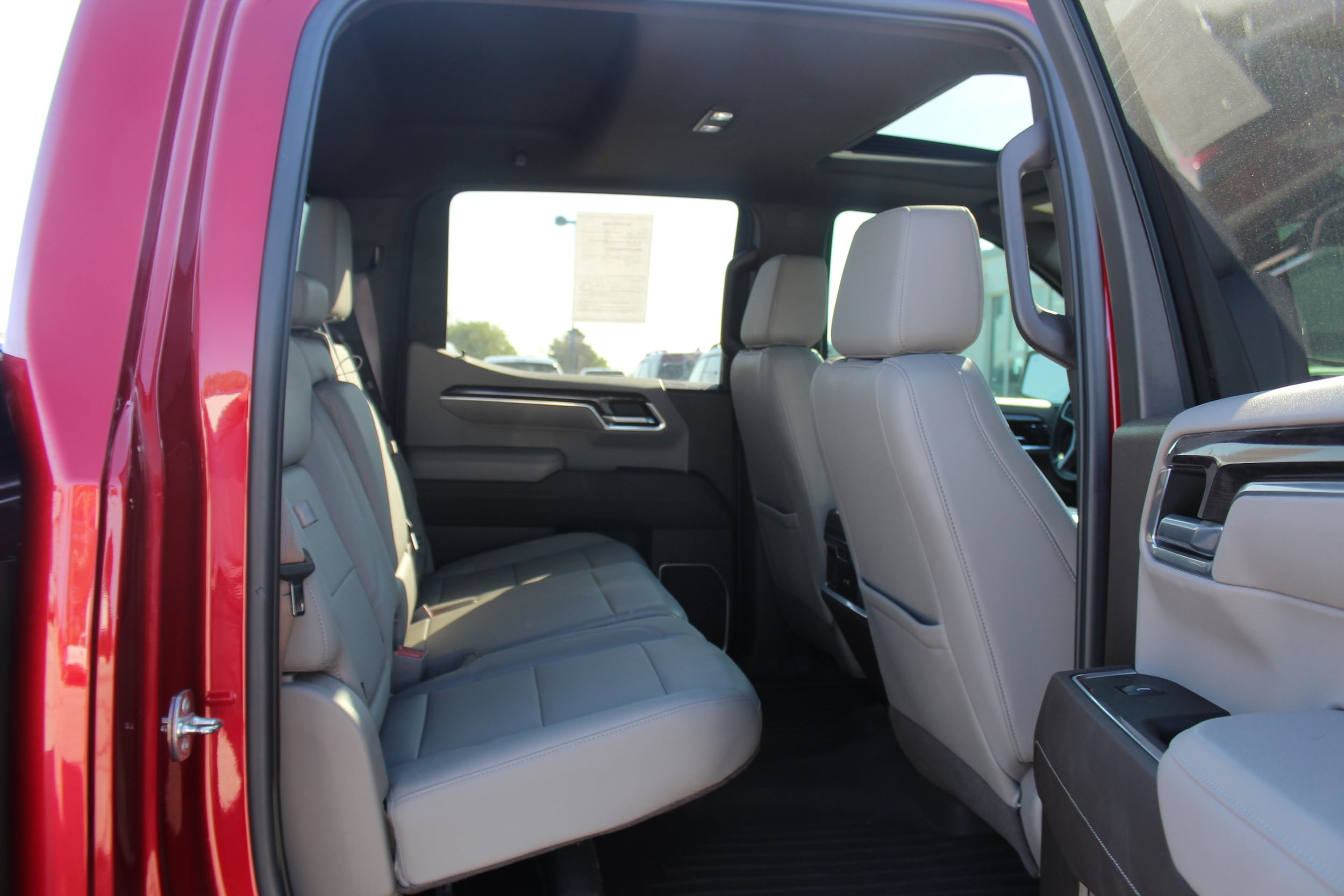 Used 2022 Chevrolet Silverado 1500 LTZ w/ LTZ Premium Package image 20